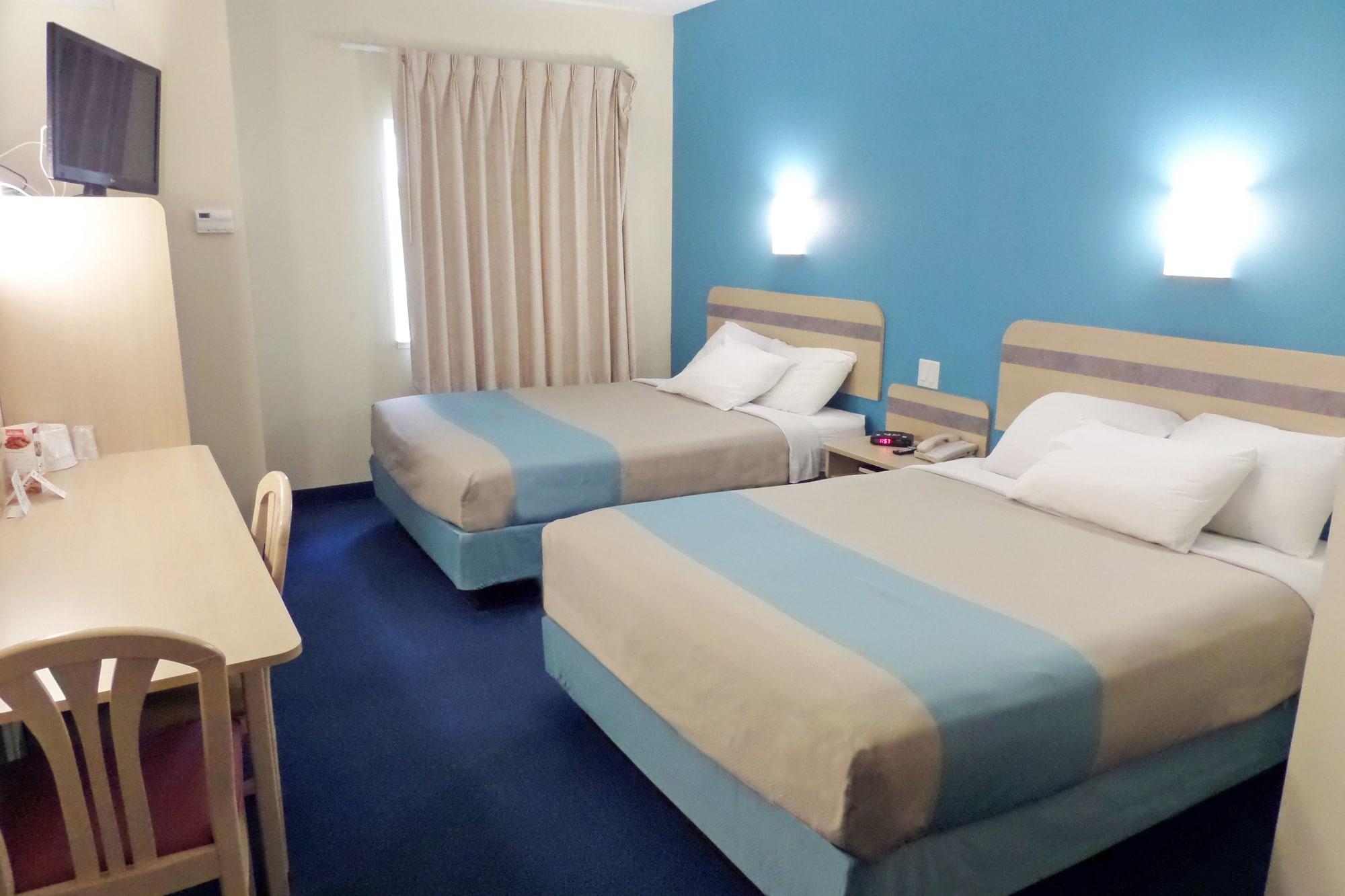 Motel 6-London, On - Ontario Экстерьер фото
