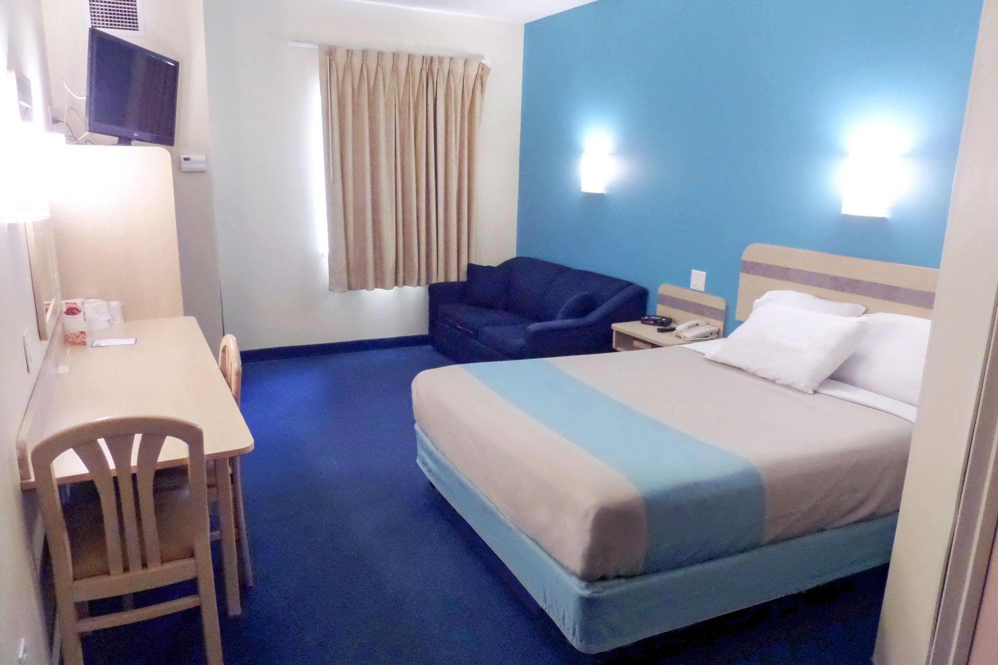 Motel 6-London, On - Ontario Экстерьер фото